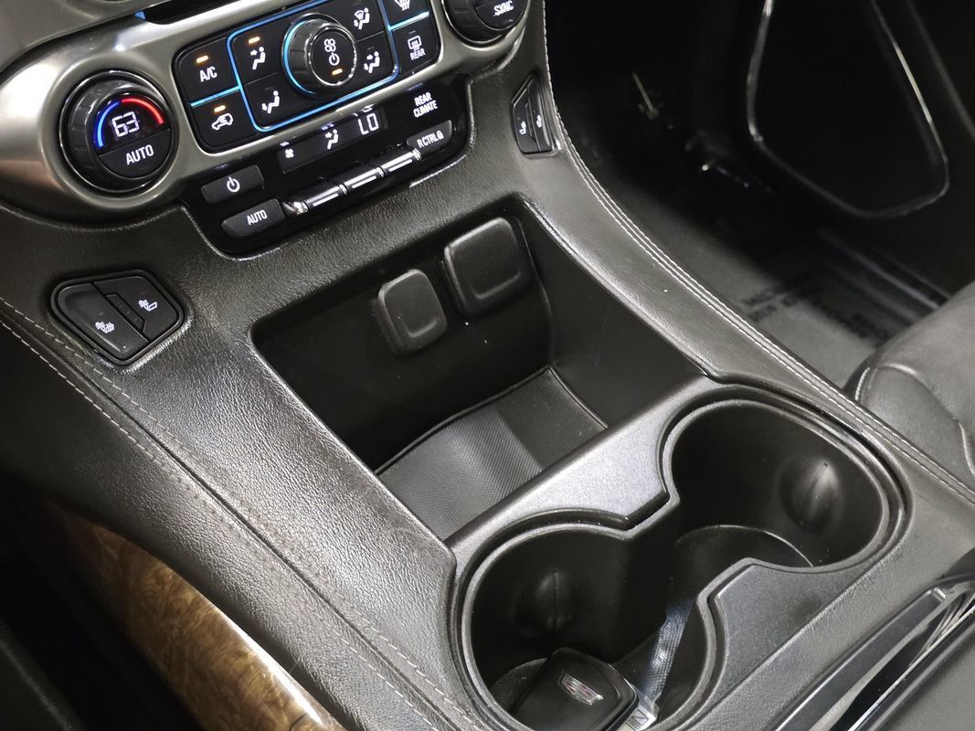 Used 2019 Chevrolet Suburban LT AWD/4WD image 41