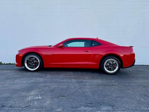 Used 2014 Chevrolet Camaro SS w/ RS Package image 6