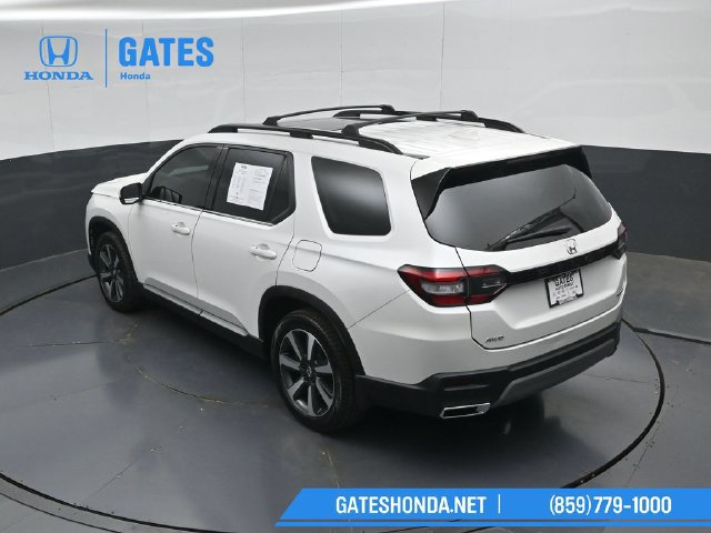 Used 2023 Honda Pilot Touring image 55