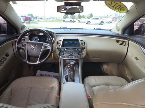 Used 2012 Buick LaCrosse Premium image 9