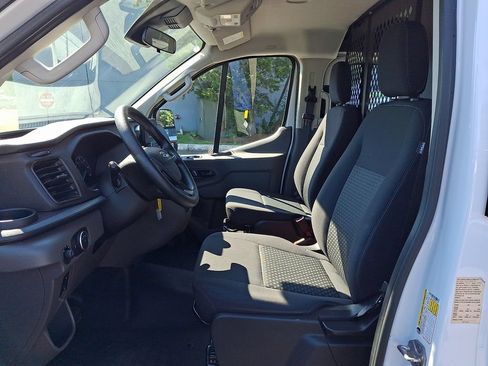 Used 2024 Ford Transit 250 Low Roof w/ Exterior Upgrade Package RWD image 18