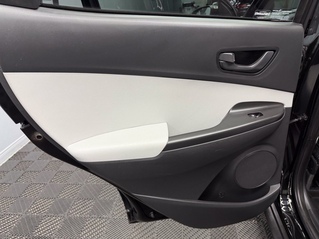 Used 2022 Hyundai Kona SEL w/ Cargo Package FWD image 41