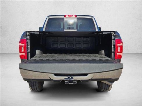 Used 2024 RAM 2500 Tradesman w/ Safety Group AWD/4WD image 7