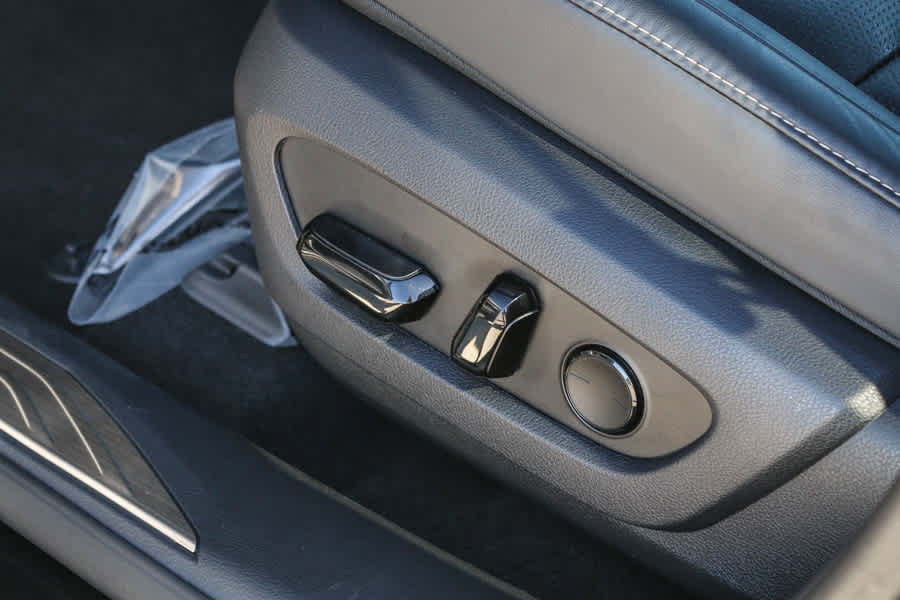 Used 2024 Lexus RX 350 Premium Plus w/ Convenience Package FWD image 23