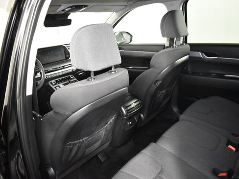Used 2023 Hyundai Palisade SE image 47