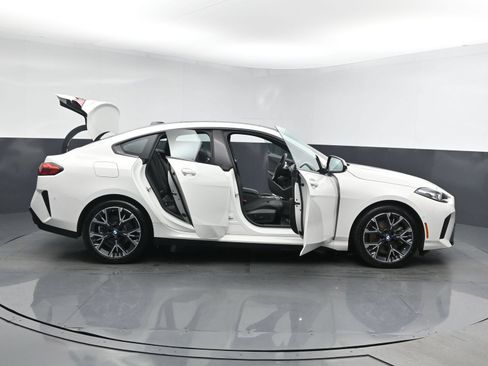 Used 2025 BMW 228i xDrive w/ Premium Package AWD/4WD image 30