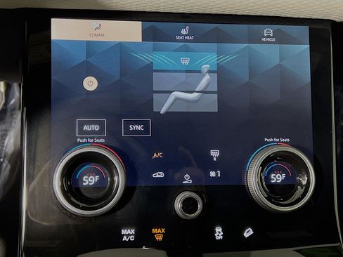 Used 2023 Land Rover Range Rover Velar R-Dynamic S image 26