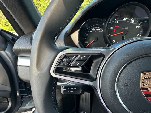 Certified 2025 Porsche 718 Cayman RWD image 18