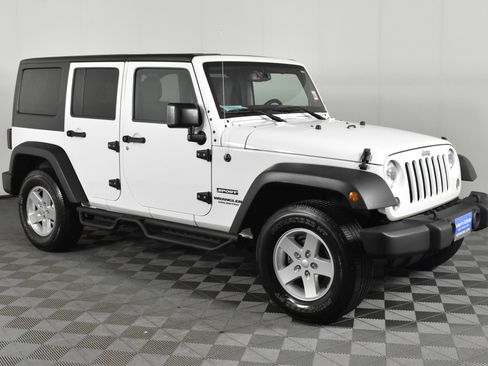 Used 2017 Jeep Wrangler Unlimited Sport w/ Quick Order Package 24S image 4