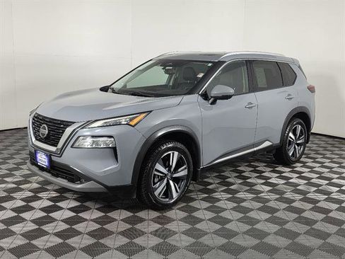 Used 2021 Nissan Rogue SL w/ Premium Package image 9