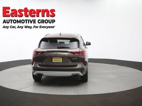 Used 2019 INFINITI QX50 Luxe w/ Navigation Package AWD/4WD image 40