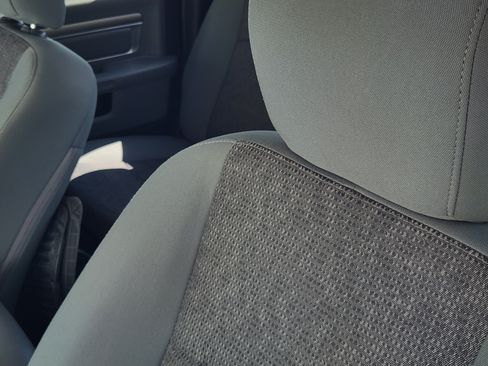 Used 2017 RAM 1500 Big Horn RWD image 16