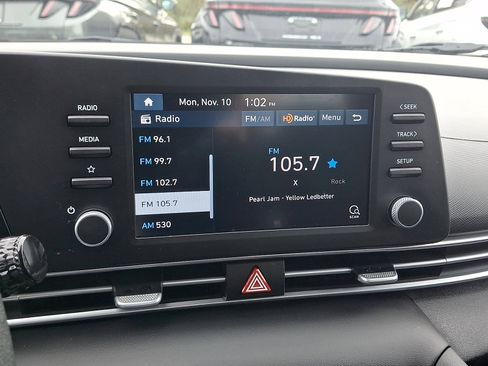 Certified 2023 Hyundai Elantra SE image 23