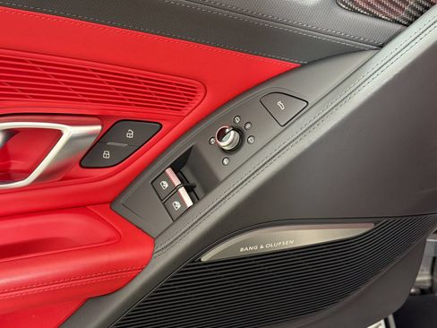 Used 2018 Audi R8 V10 RWD image 28