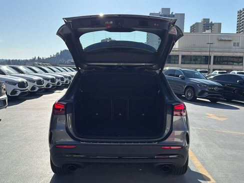 New 2026 Mercedes-Benz GLA 35 AMG 4MATIC image 8
