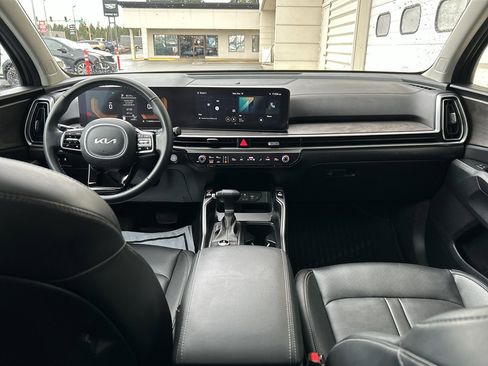 Certified 2025 Kia Sorento X-Line EX AWD/4WD image 19