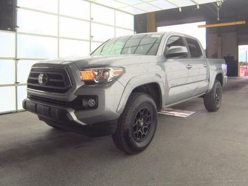 Used 2021 Toyota Tacoma SR5 image 3