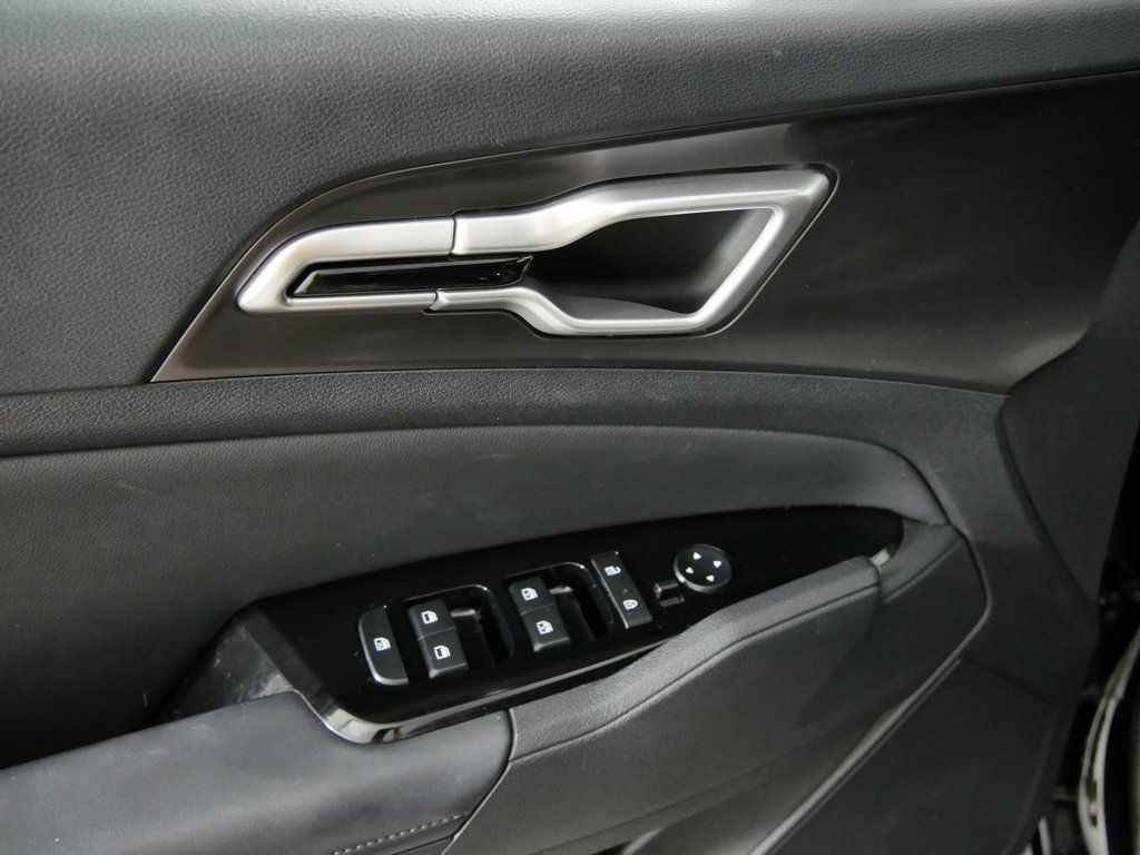 Used 2025 Kia Sportage EX AWD/4WD image 25