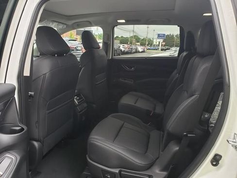 New 2026 Subaru Ascent Limited AWD/4WD image 12