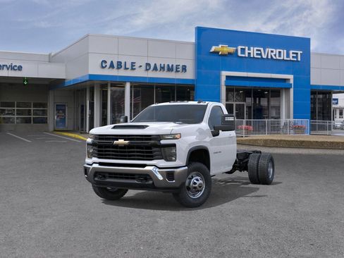 New 2026 Chevrolet Silverado 3500 W/T w/ WT Convenience Package image 8