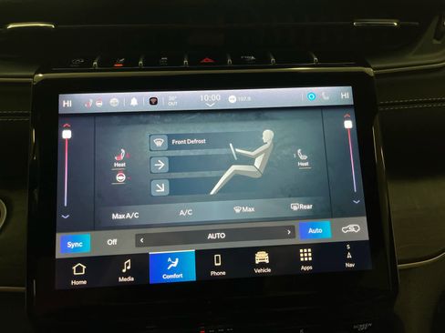 Used 2024 Jeep Grand Cherokee Limited w/ Black Appearance Package image 34