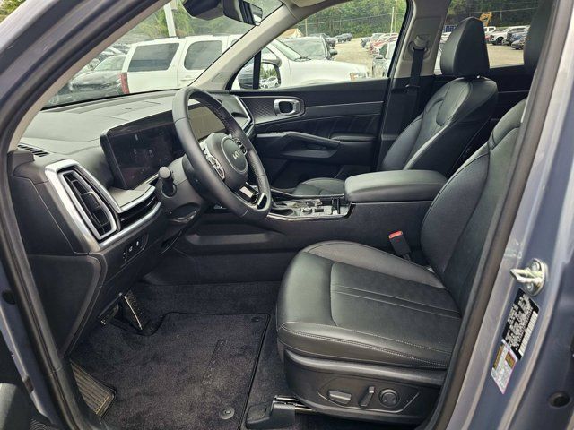 Used 2025 Kia Sorento SX FWD image 16