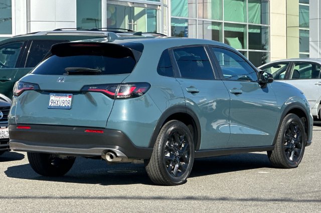 Used 2024 Honda HR-V Sport image 4