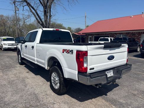 Used 2018 Ford F250 XL w/ STX Appearance Package AWD/4WD image 6