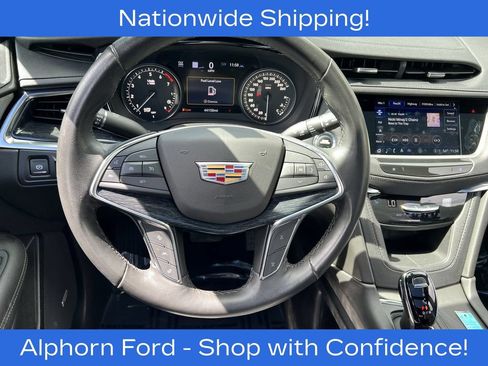 Used 2023 Cadillac XT5 Premium Luxury w/ Technology Package AWD/4WD image 10