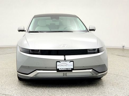 Used 2024 Hyundai Ioniq 5 Limited RWD image 2