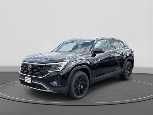 New 2026 Volkswagen Atlas Cross Sport SE image 3