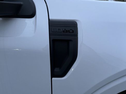 New 2025 Ford Maverick Lobo image 25