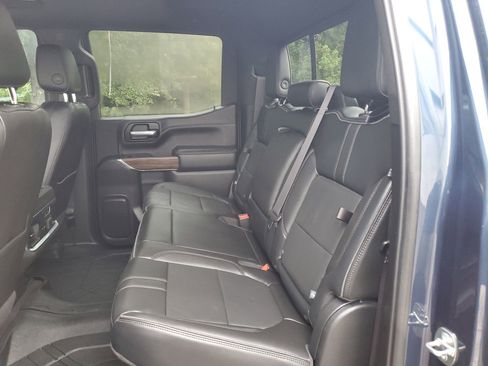 Used 2020 Chevrolet Silverado 1500 High Country w/ Technology Package image 91