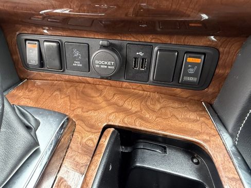 Used 2019 INFINITI QX80 Luxe w/ All-Season Package image 31