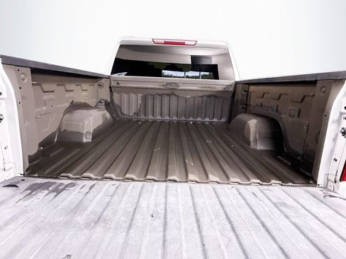 Used 2020 Chevrolet Silverado 1500 LT image 33