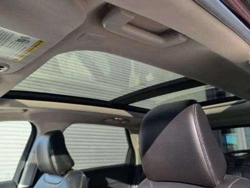 Used 2022 Ford Edge SEL w/ Convenience Package image 17