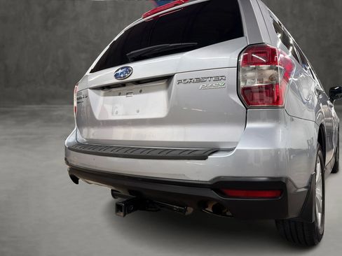 Used 2016 Subaru Forester 2.5i Premium AWD/4WD image 41