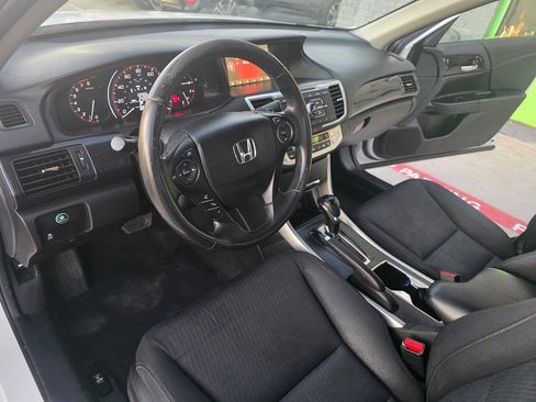 Used 2015 Honda Accord Sport image 17