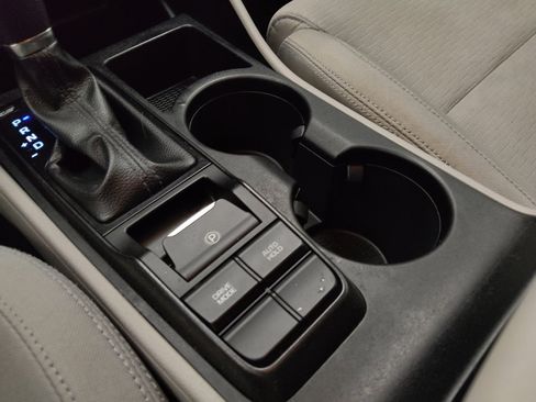 Used 2019 Hyundai Tucson SE FWD image 26