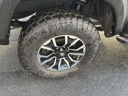 Certified 2021 Toyota Tacoma TRD Sport image 31