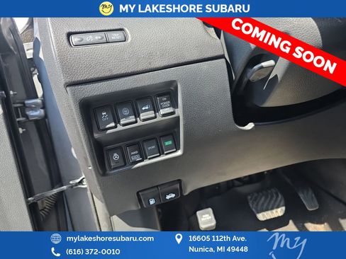 Used 2017 Nissan Rogue SL AWD/4WD image 30