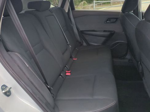 Used 2023 Nissan Rogue S AWD/4WD image 25