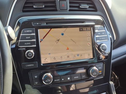 Used 2020 Nissan Maxima Platinum FWD image 18