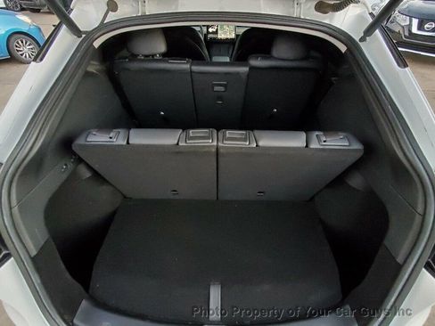 Used 2021 Tesla Model Y Long Range image 31