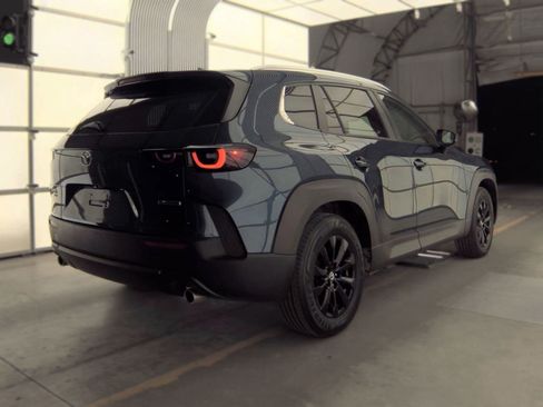 Used 2025 MAZDA CX-50 AWD 2.5 S w/ Premium Package image 16