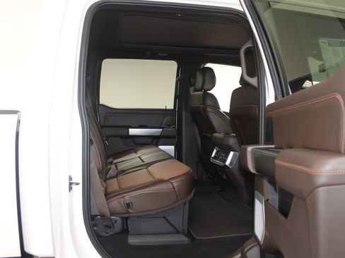 New 2025 Ford F350 King Ranch w/ FX4 Off-Road Package image 31