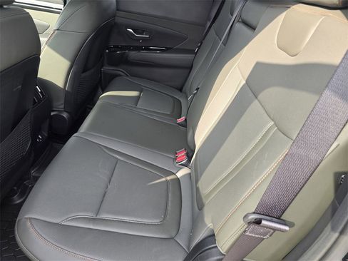 Used 2024 Hyundai Santa Cruz Limited image 11