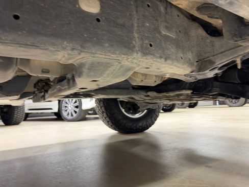 Used 2019 Toyota Land Cruiser image 25