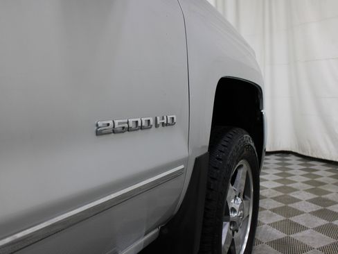 Used 2018 Chevrolet Silverado 2500 LTZ w/ Duramax Plus Package AWD/4WD image 28