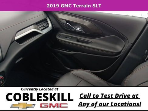 Used 2019 GMC Terrain SLT w/ Preferred Package image 24